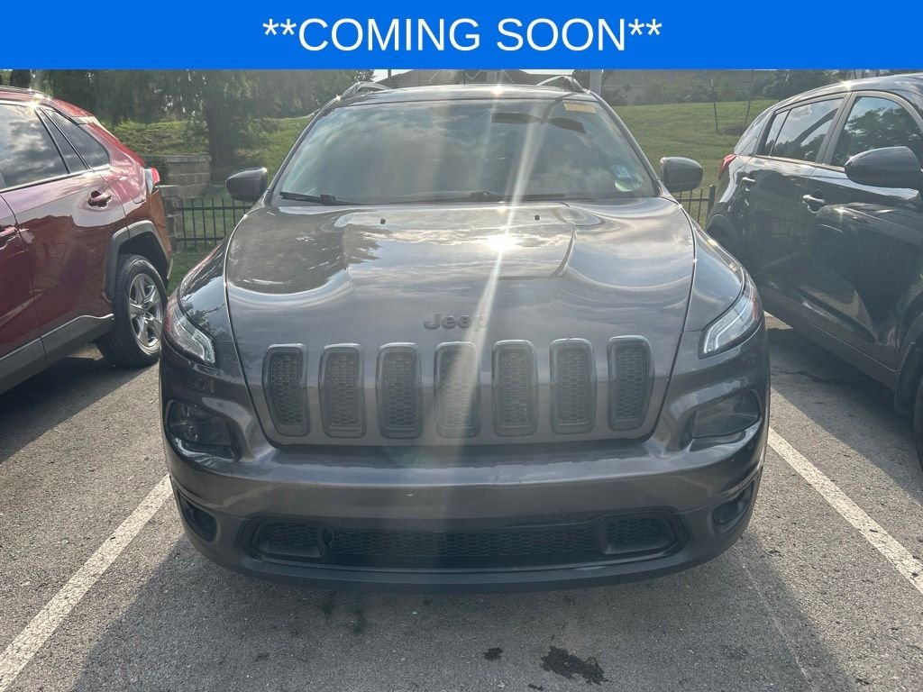 Used 2018 Jeep Cherokee Limited with VIN 1C4PJMDX3JD517863 for sale in Kansas City