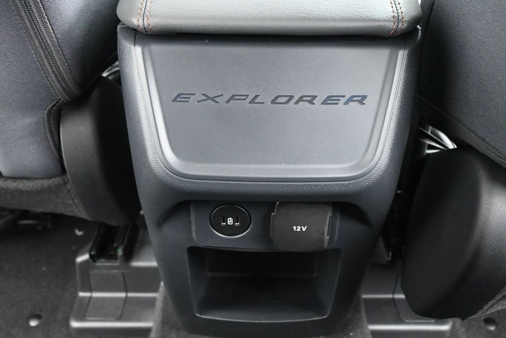 New 2026 Vapor Blue Metallic Ford Active image 20