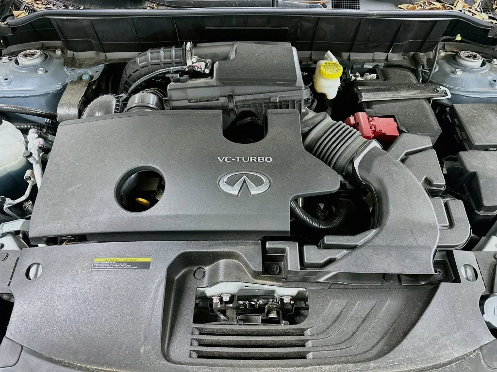 Used 2025 Slate Gray INFINITI ESSENTIAL image 30