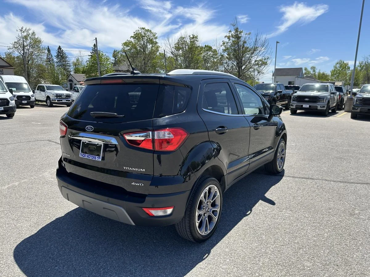 Used 2022 Black Ford Titanium 4wd image 5