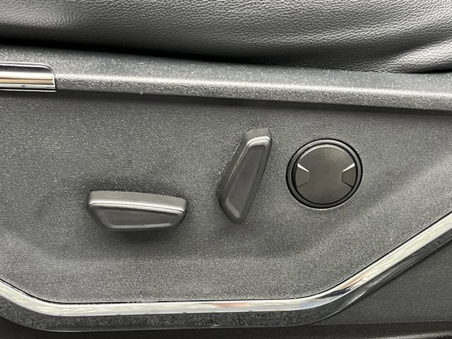 Used 2024 Agate Black Metallic Ford LARIAT image 14