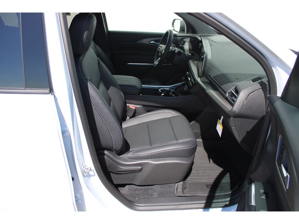 2026 Chevrolet Traverse LT - Photo 10