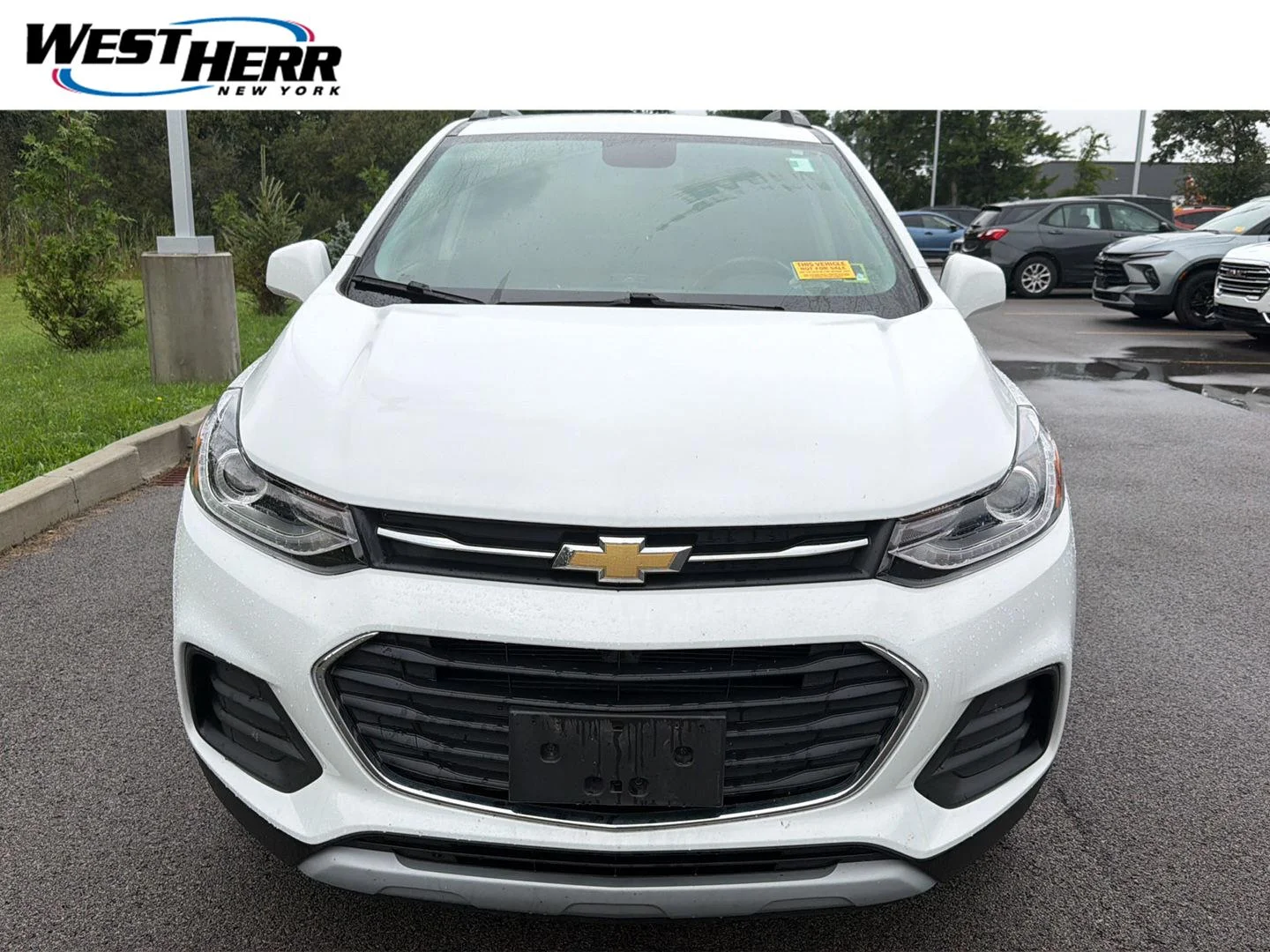 Used 2019 Summit White Chevrolet LT image 1