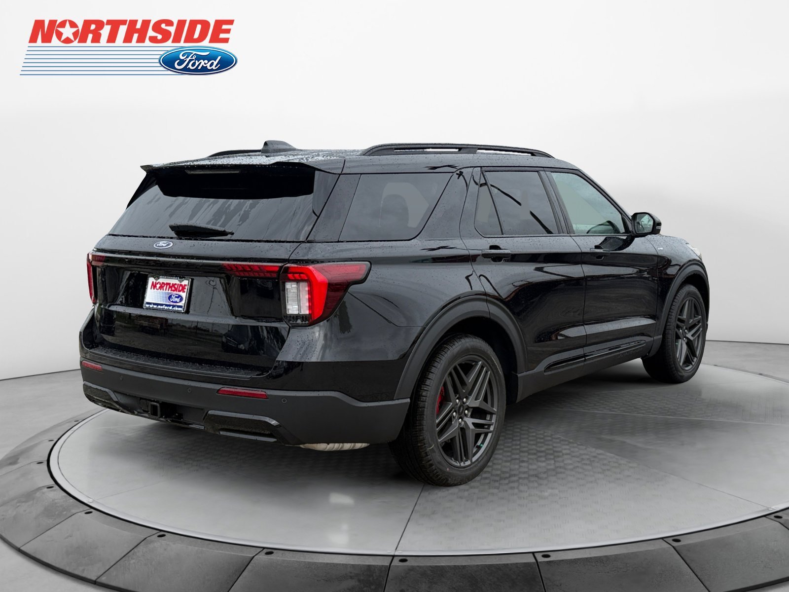 New 2026 Agate Black Metallic Ford ST-Line image 7