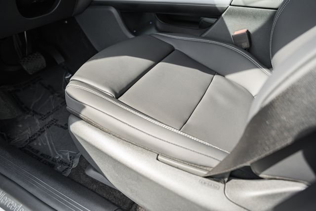 New 2027 Polar White Mercedes-Benz  image 33