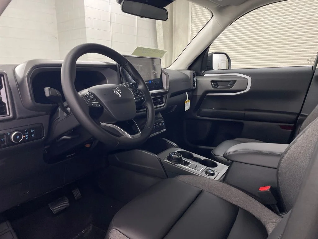 New 2025 Gray Ford Big Bend image 6