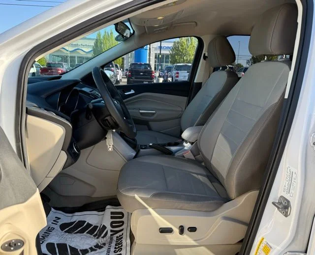 Used 2016 Ford Escape SE with VIN 1FMCU0G7XGUB14493 for sale in Spokane Valley, WA