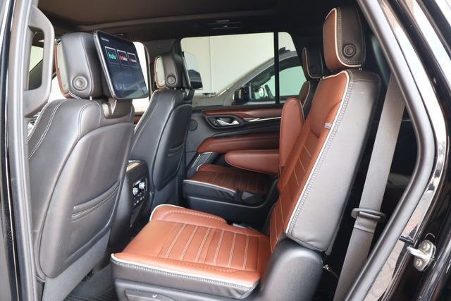 Used 2023 Onyx Black GMC Denali Ultimate image 18