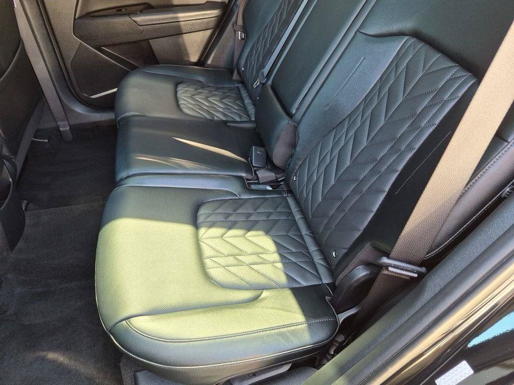 Certified Used 2023 Black Kia X-Line image 25
