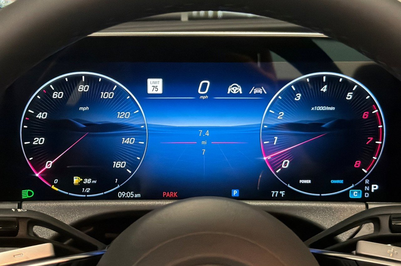 New 2027 Polar White Mercedes-Benz E 450 4MATIC® Sedan image 23