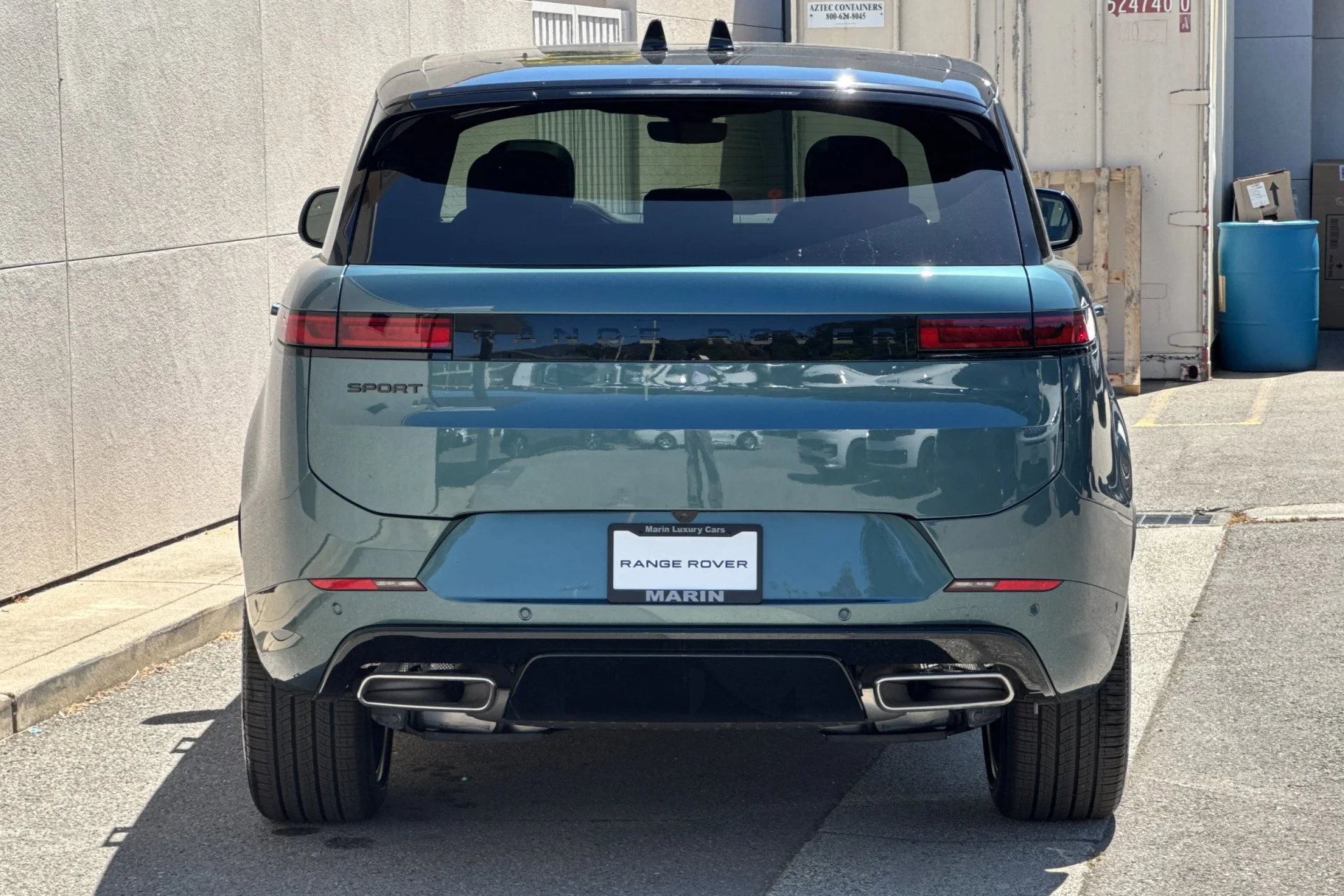 New 2026 Giola Green Land Rover Dynamic SE image 7