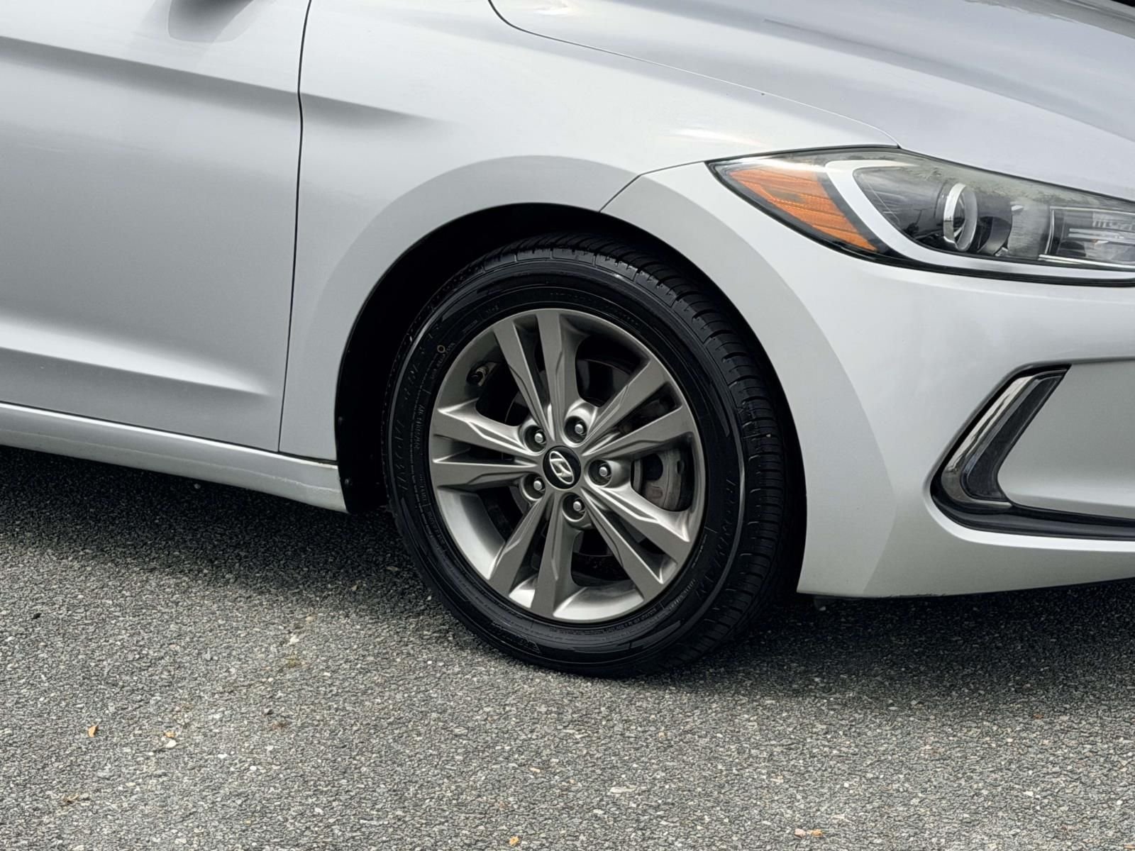 Used 2017 Silver Hyundai Value Edition image 7