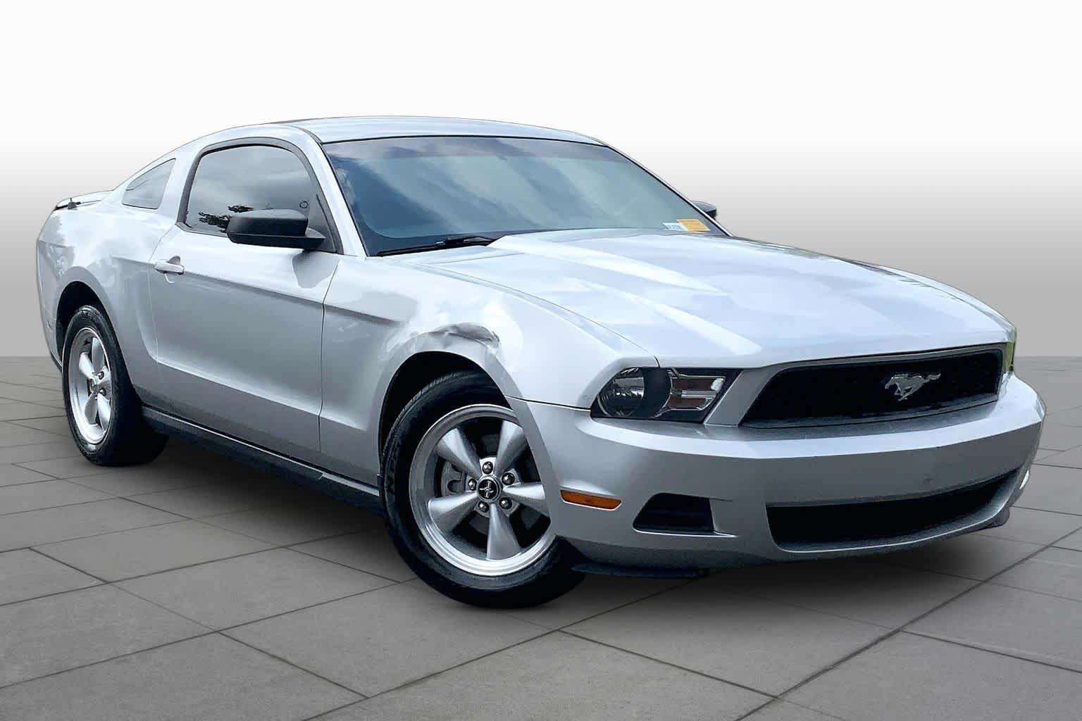 Used 2010 Red Candy Metallic Ford V6 Premium image 2