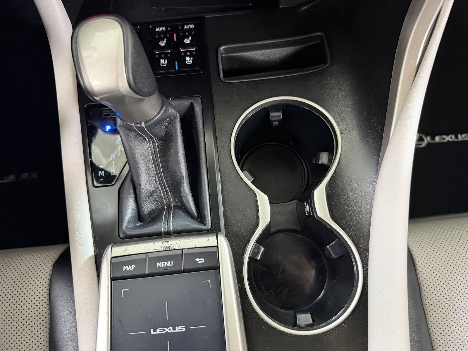 Used 2022 Black Lexus 350 image 22