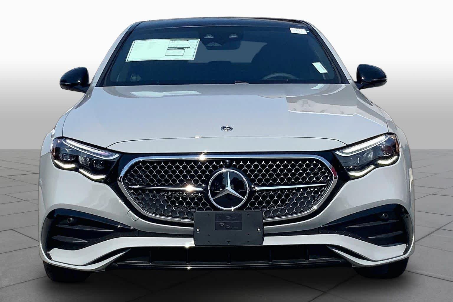 New 2026 MANUFAKTUR Alpine Grey Mercedes-Benz E 350 image 3