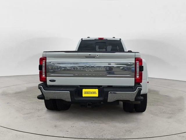 Certified Used 2025  Ford King Ranch image 6