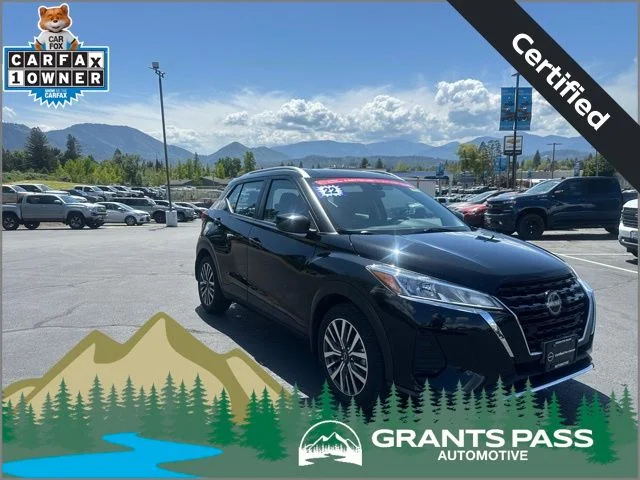 2022 Nissan Kicks 1.6 SV's photo
