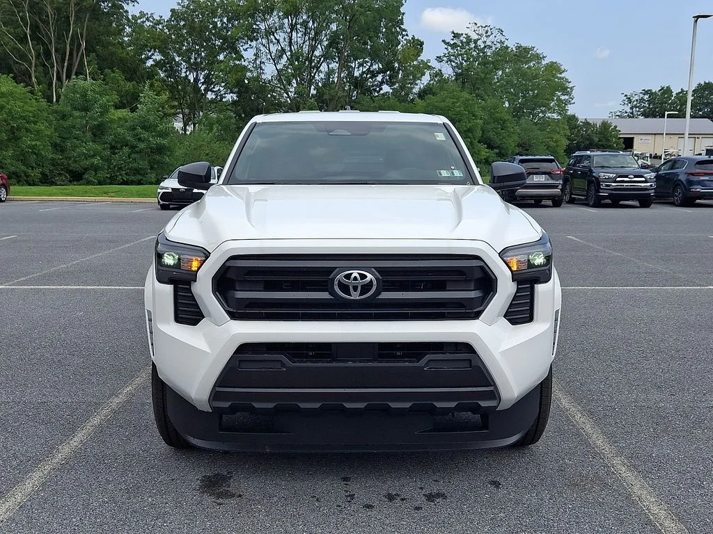 New 2026 Ice Cap Toyota  SR image 2