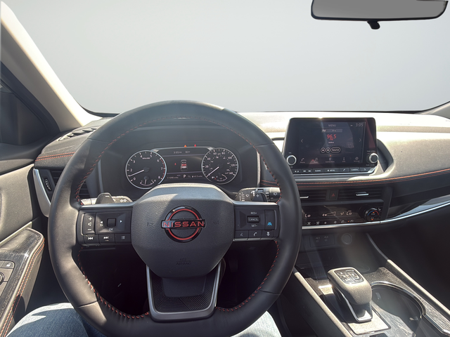 Used 2025 Gray Nissan Rock Creek image 9