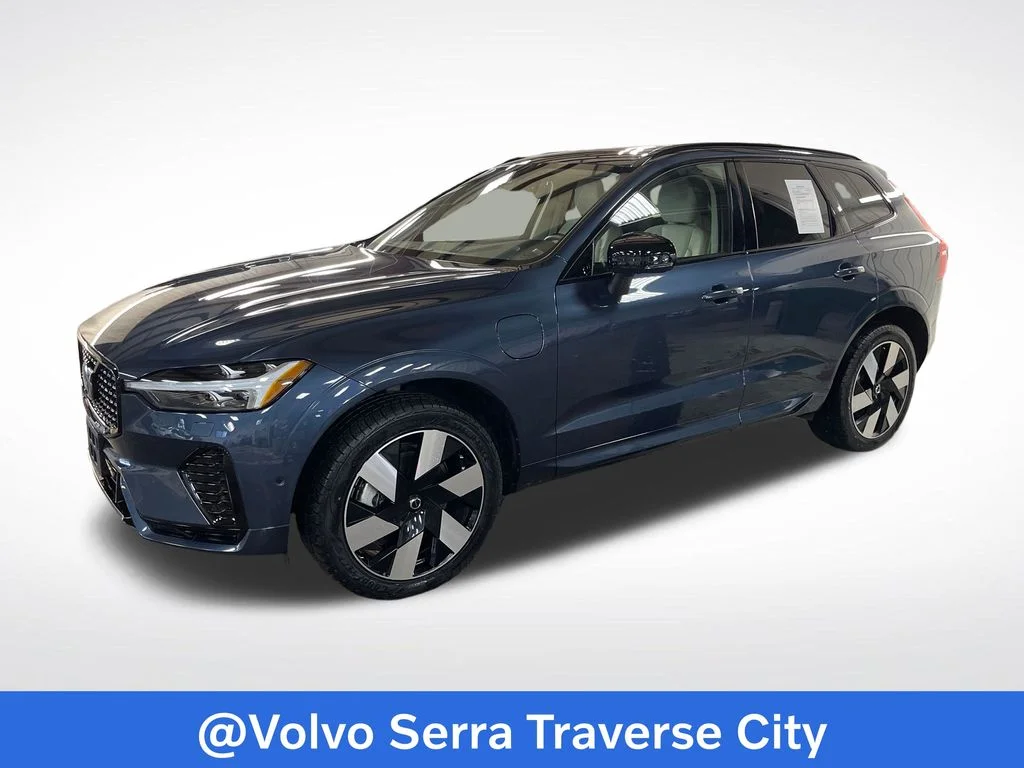 Certified Used 2025 Blue Volvo T8 Plus image 1