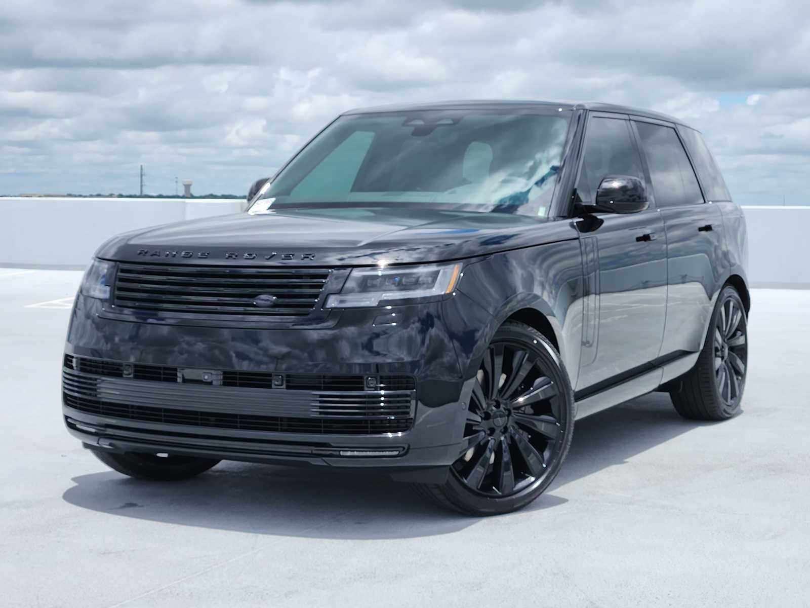 New 2026 Range Rover SV Black SWB P615