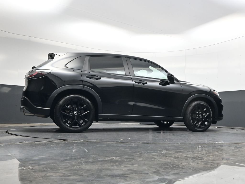 Used 2024  Honda Sport image 37