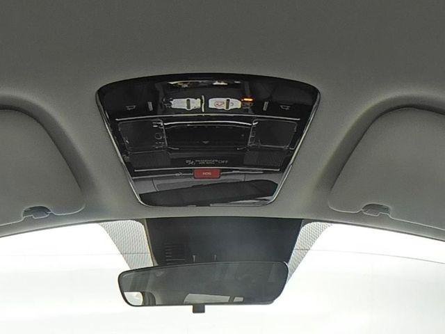 New 2027 Silver Hyundai SEL AWD image 41
