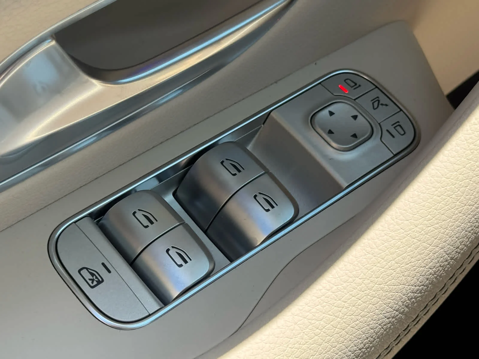 New 2026 Polar White Mercedes-Benz GLE 350 image 34