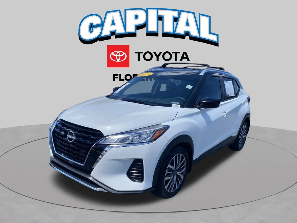 Used 2023 White Nissan SV image 2