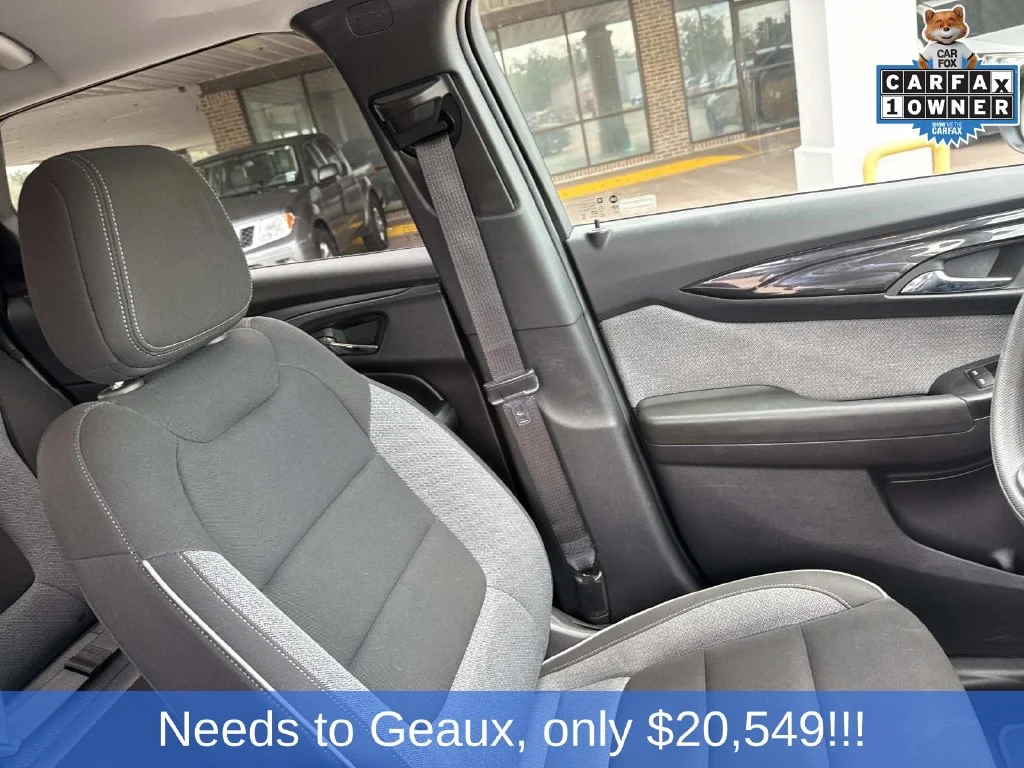 Used 2025 Black Chevrolet LT image 21