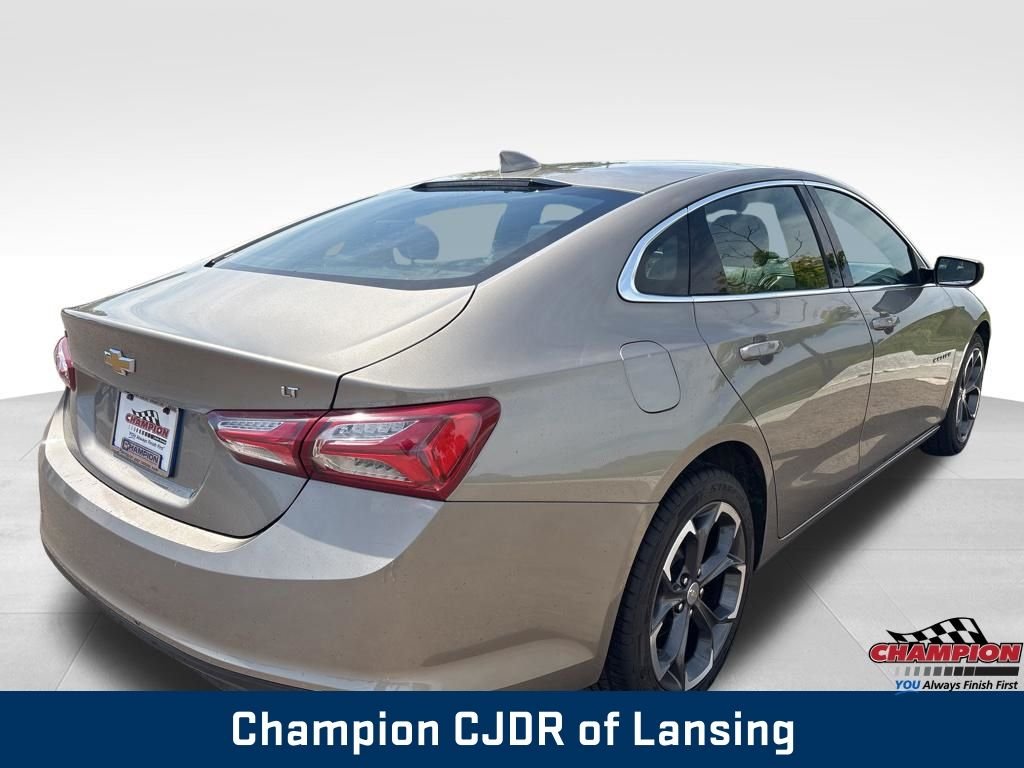 Used 2022 Gray Chevrolet LT image 8