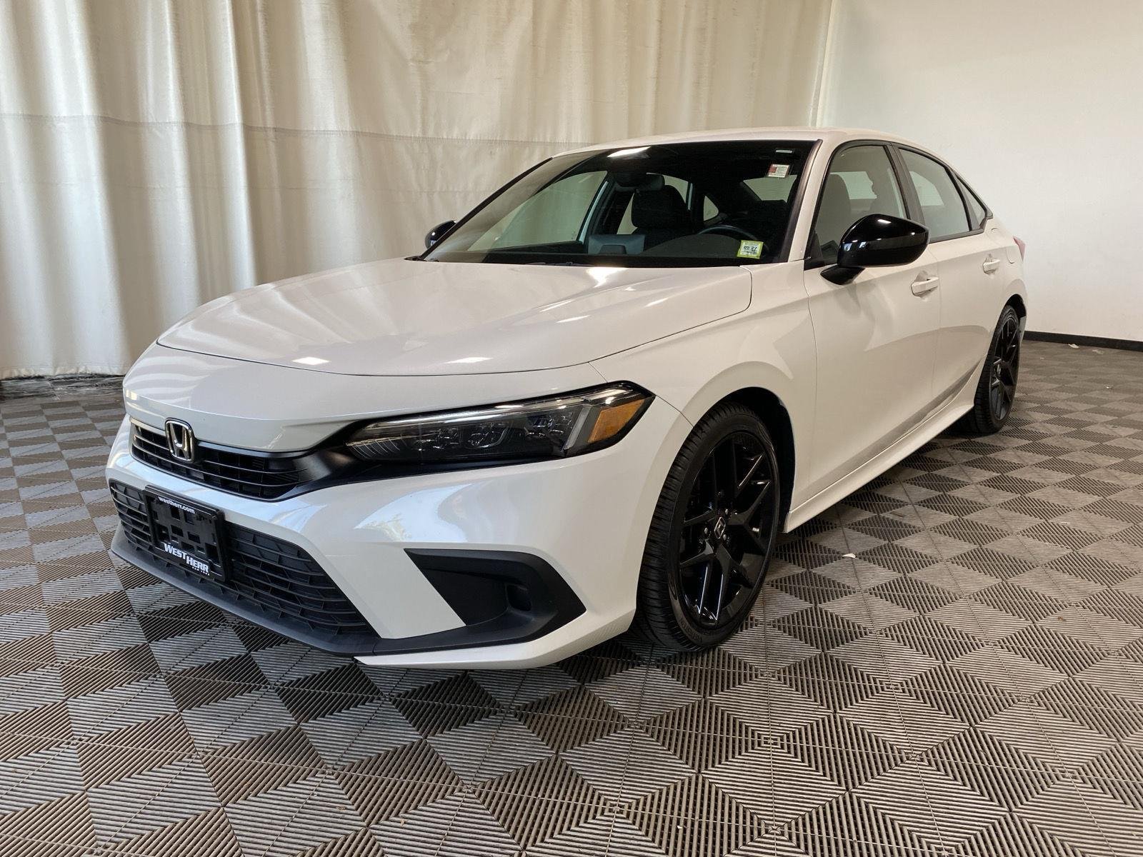 Used 2023 Platinum White Pearl Honda Sport image 5