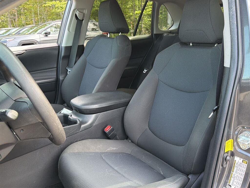 Used 2022 Magnetic Gray Metallic Toyota LE image 14