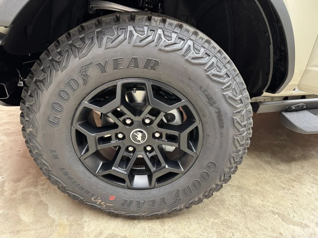 New 2026 Desert Sand Ford Badlands® image 29