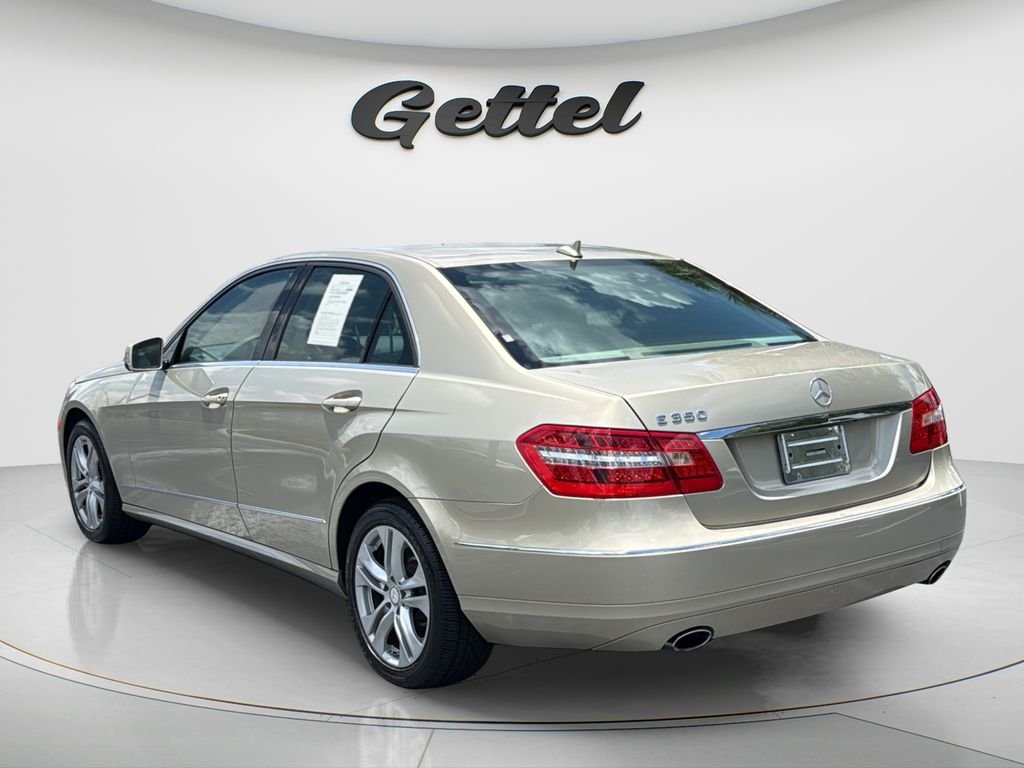 Used 2010  Mercedes-Benz E 350 image 7