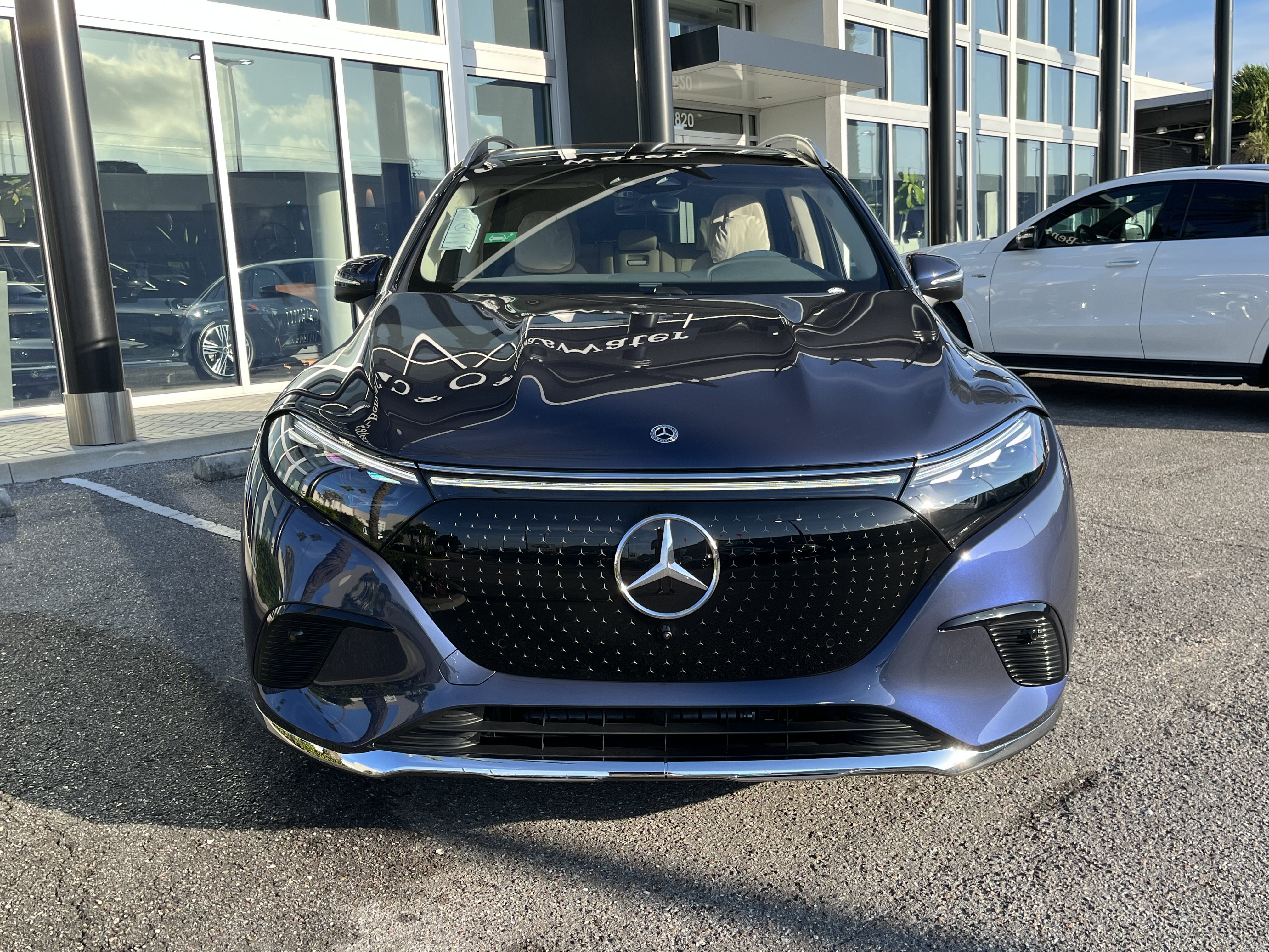 New 2026 Twilight Blue Metallic Mercedes-Benz EQS 400 image 10