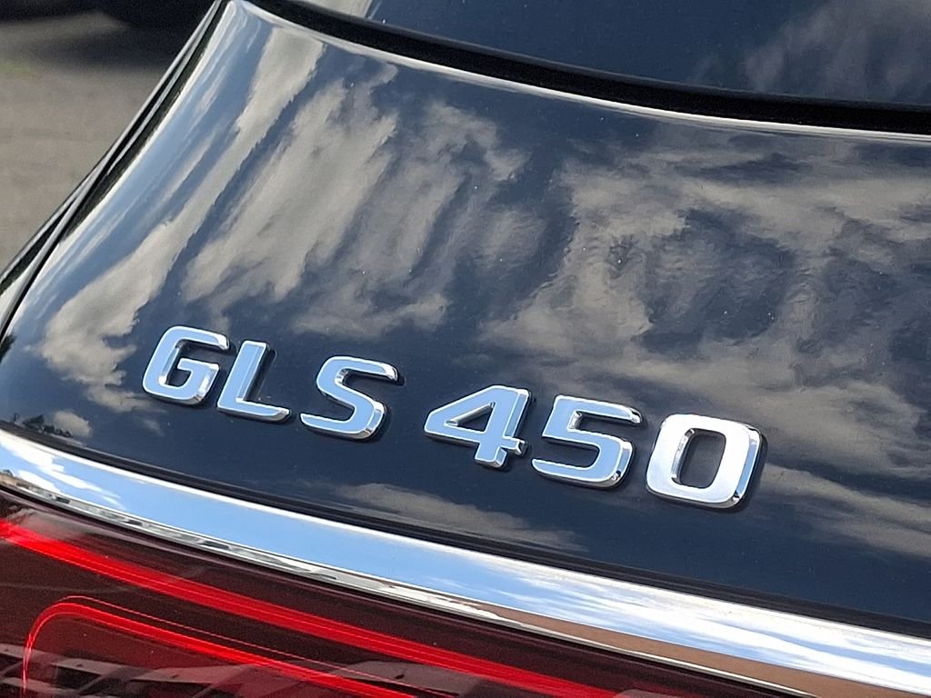 Used 2021 Black Mercedes-Benz GLS 450 image 29