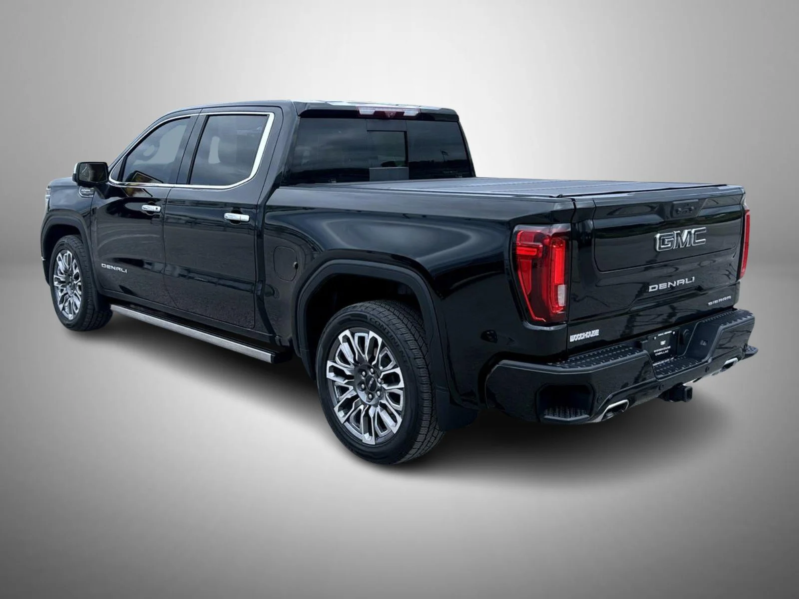 Used 2024 Black GMC Denali Ultimate image 7