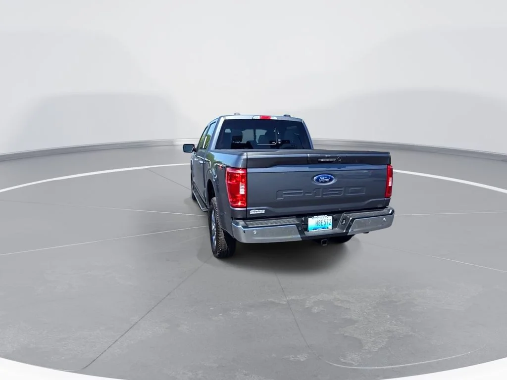 Used 2023 Gray Ford XLT image 7