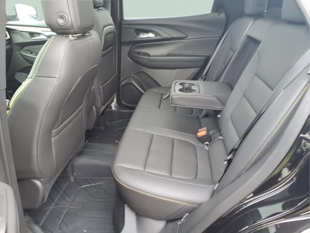 New 2026 Mosaic Black Metallic Chevrolet ACTIV image 19