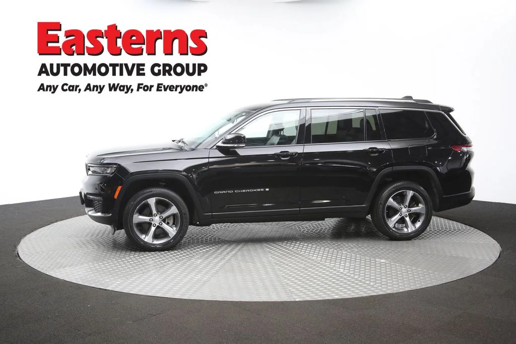 Used 2023 Black Jeep Limited image 63