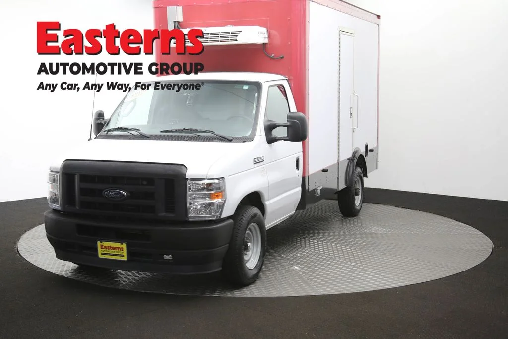 Used 2023 White Ford Base image 53