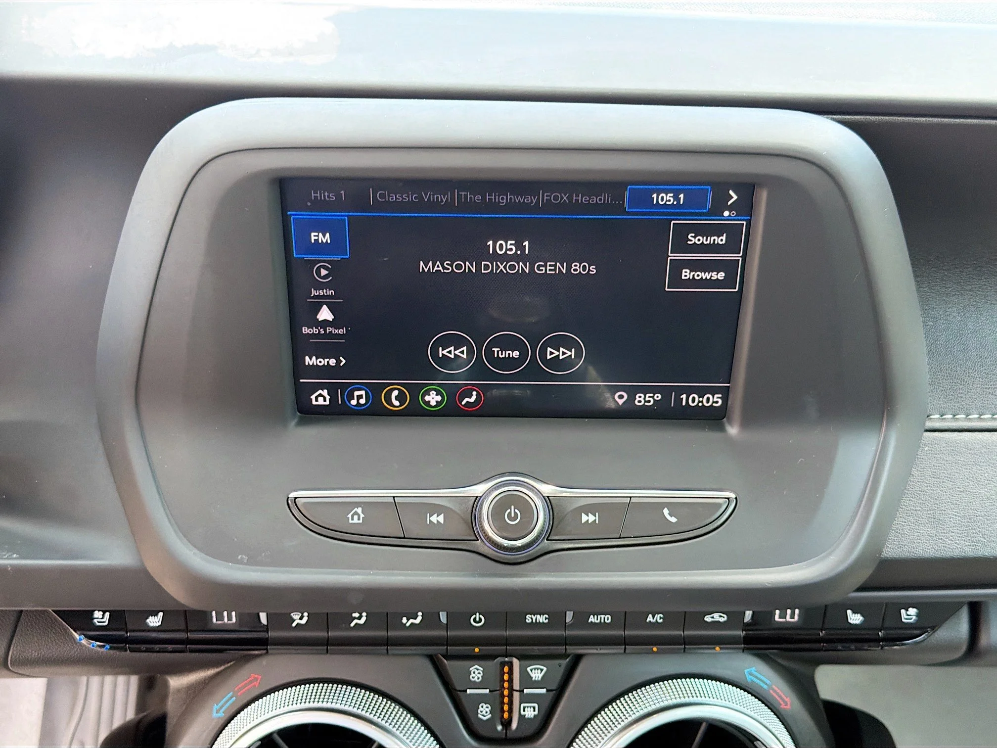 Used 2023 Shadow Gray Metallic Chevrolet 2LT image 28