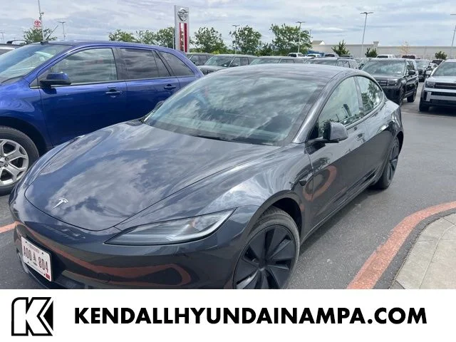 2025 Tesla Model 3's photo
