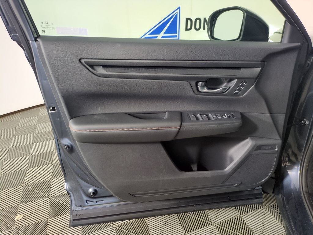 New 2026 Meteorite Gray Metallic Honda Sport-L image 10