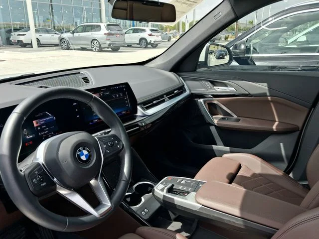 2025 BMW X1 28i - Photo 12