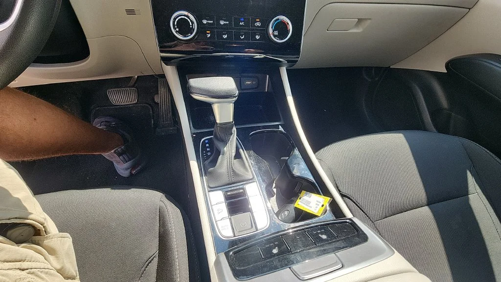 Used 2022 Gray Hyundai SEL image 17