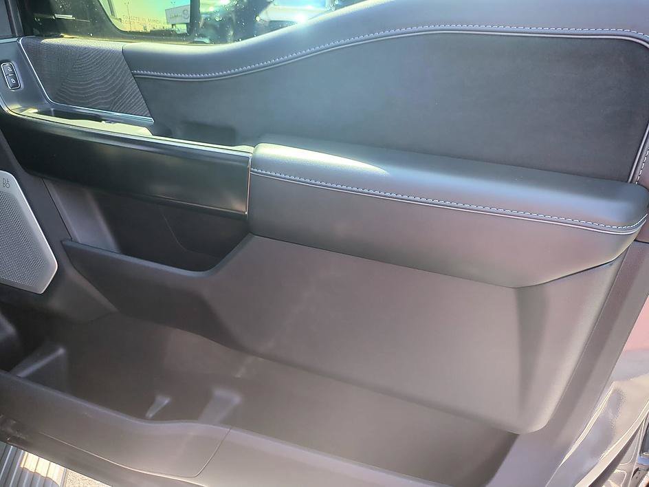 Used 2023 Gray Metallic Ford Platinum image 34