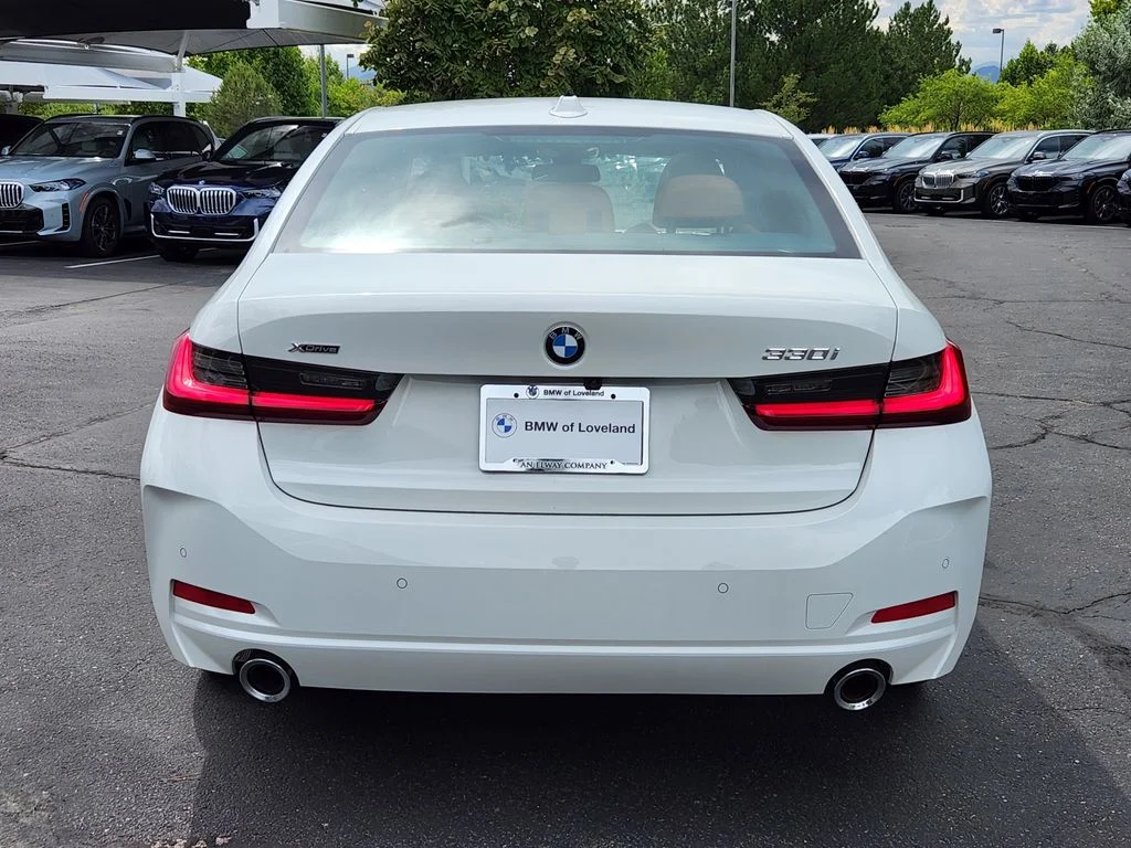 New 2026 Alpine White BMW 330i xDrive image 4