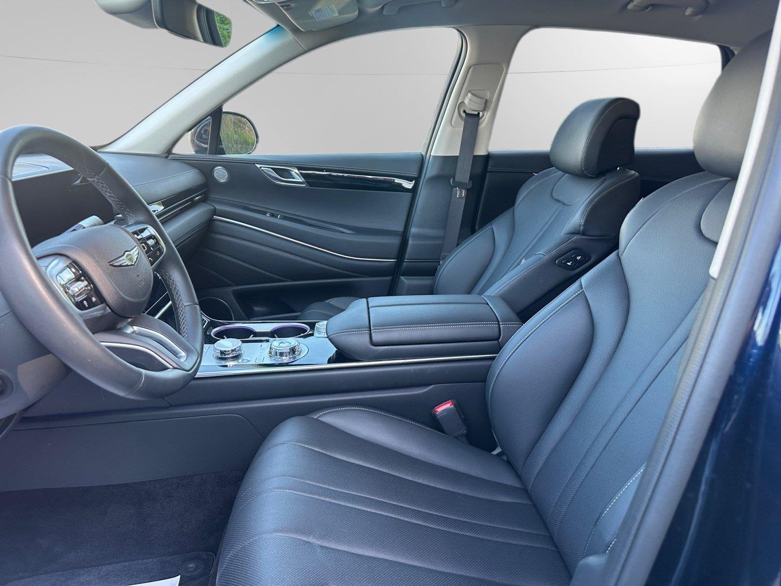 Used 2026 Capri Blue Genesis 2.5T image 11